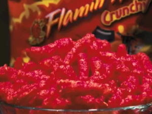 6 Ways How Hot Cheetos Make You Fat